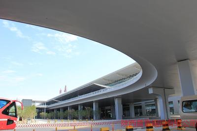 西安国际机场T3航站楼立交桥 